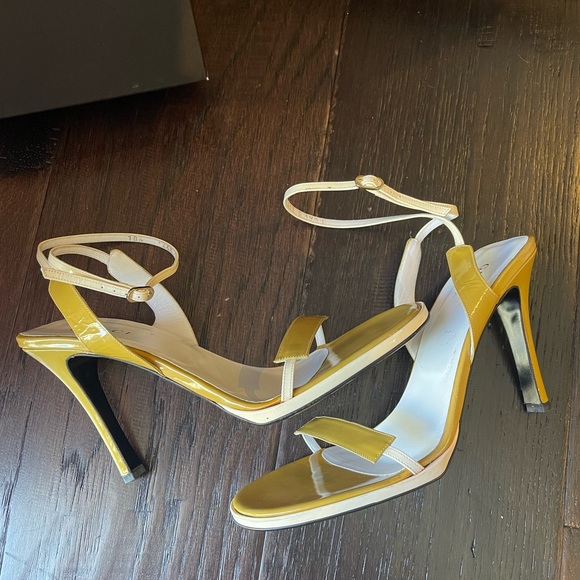 Gucci Heels (Size: 39.5) - Picture 5 of 9